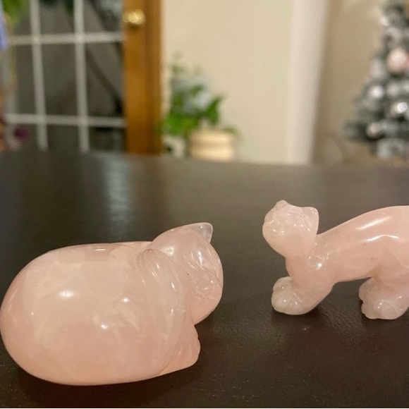 Beautiful Chinese Rose Pink Jade Cats Figurine Set - Picture 2 of 12